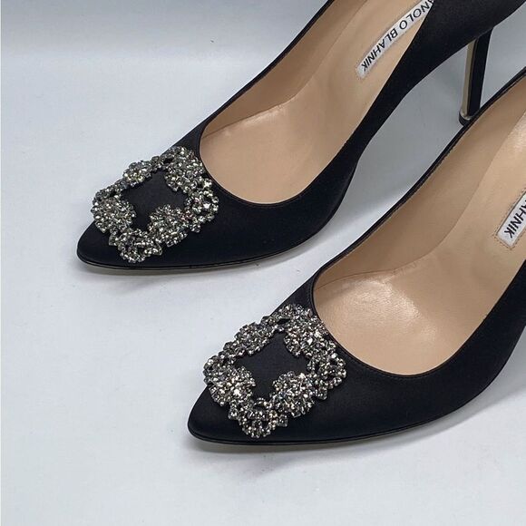Manolo Blahnik Hangisi 105 Embellished Satin Pumps size 38 - Picture 5 of 14